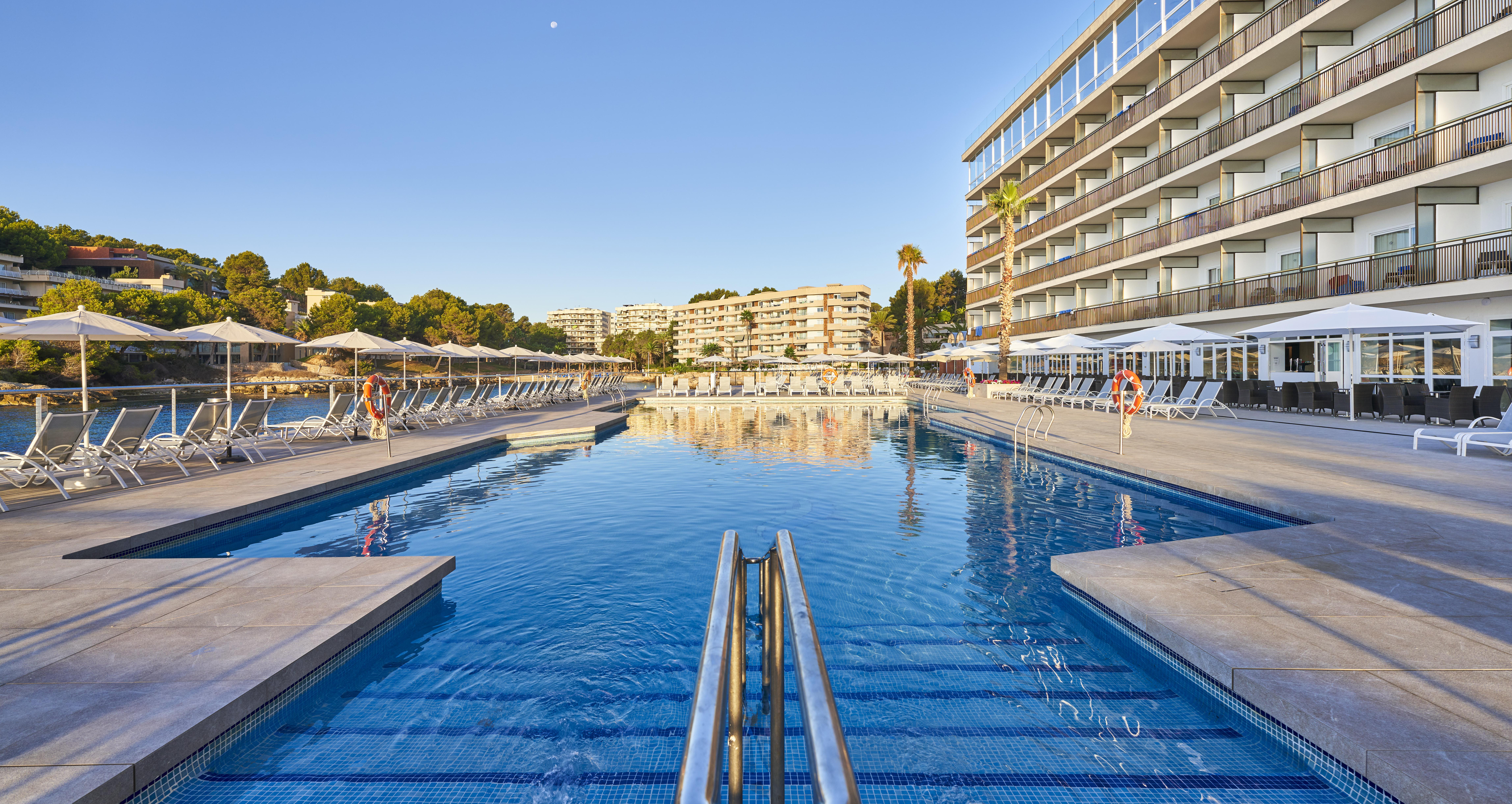 Globales Cala Vinas Adults Only 16+ Resort 4*